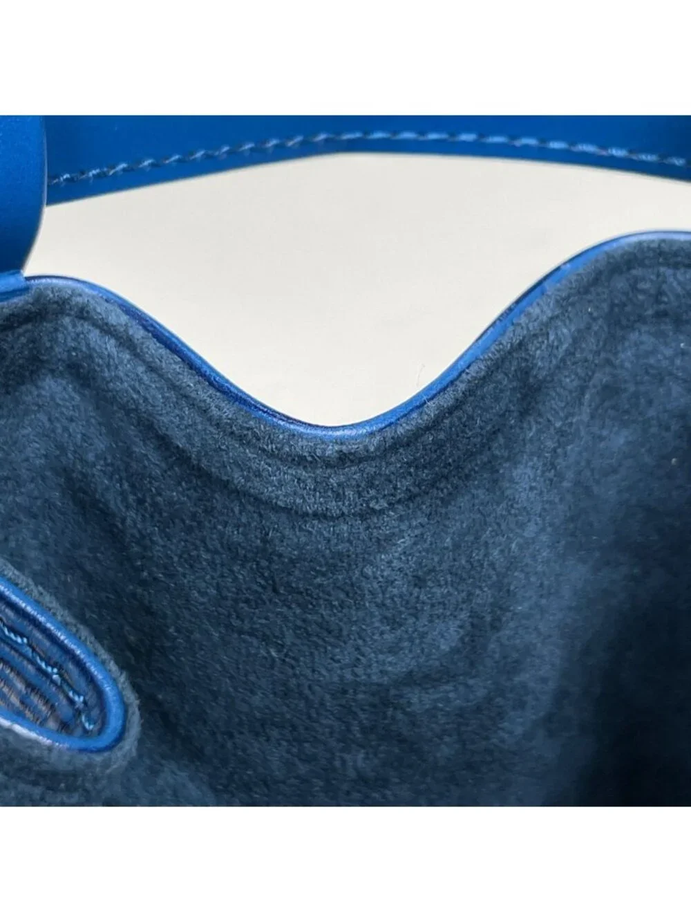 Louis Vuitton Randonnee PM Shoulder Bag Epi Toledo Blue
